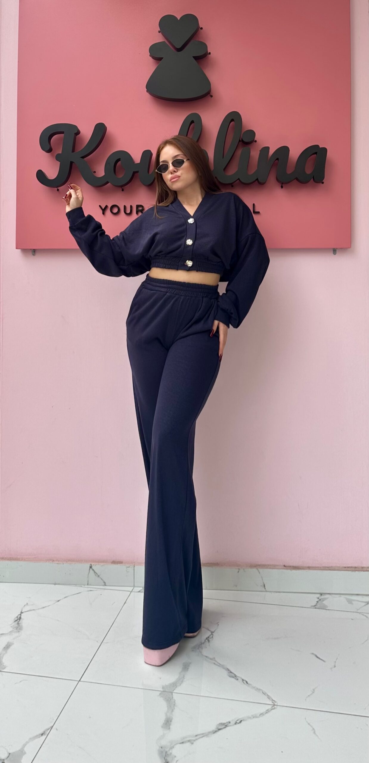 8EC49740-34A0-417E-90B1-A17F23722196