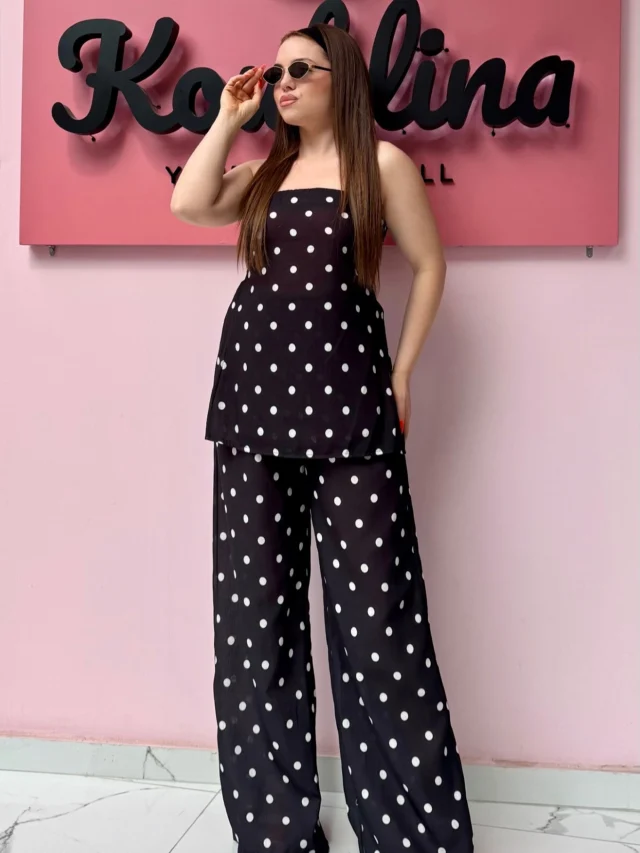 Benton Set 🖤🥥 για όλες τις ώρες ! 
One size διαθέσιμο και online kouklina.gr