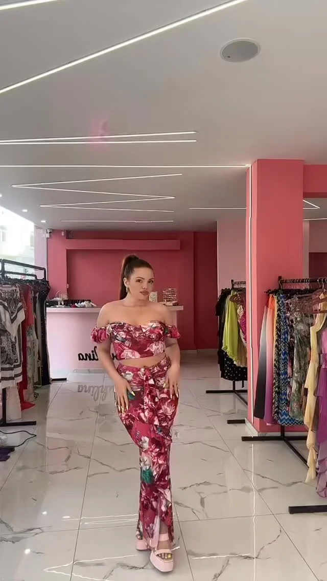 Sakira Set 🌸 
One size καλύπτει έως large 💕
Διαθέσιμο & online!!!